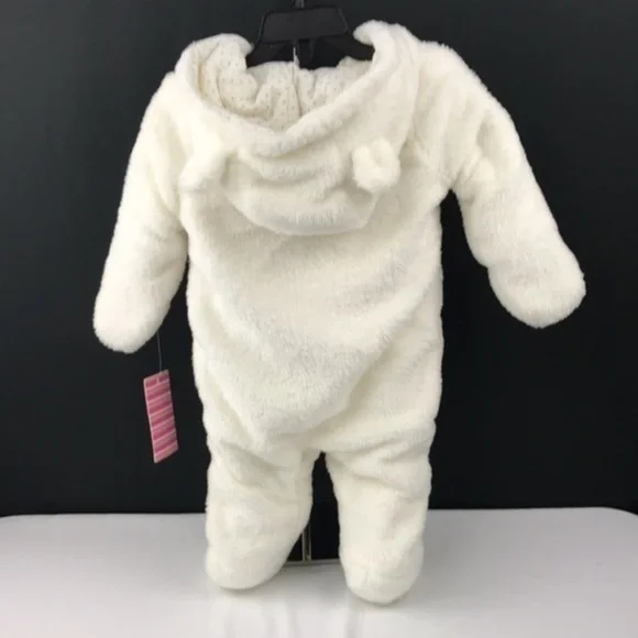 Wippette - Baby White fake fur Snowsuit. SZ:3-6M, 6-9MNWT